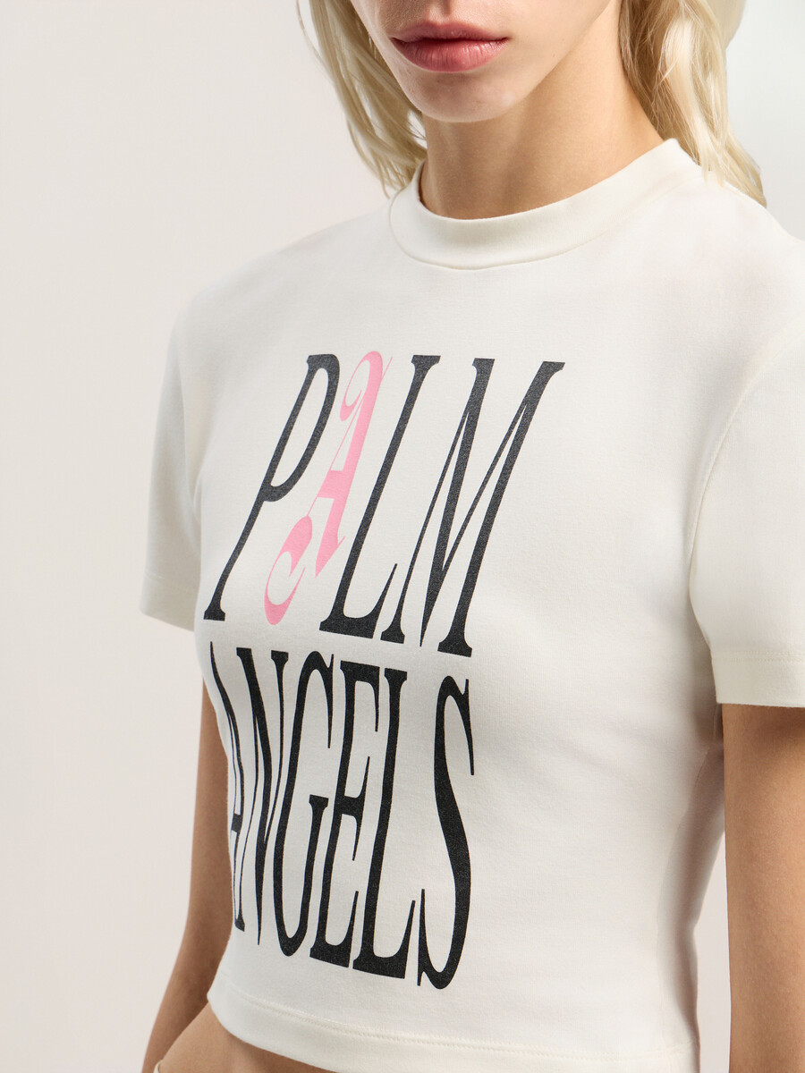 baby-t-shirt mit flammenlogo