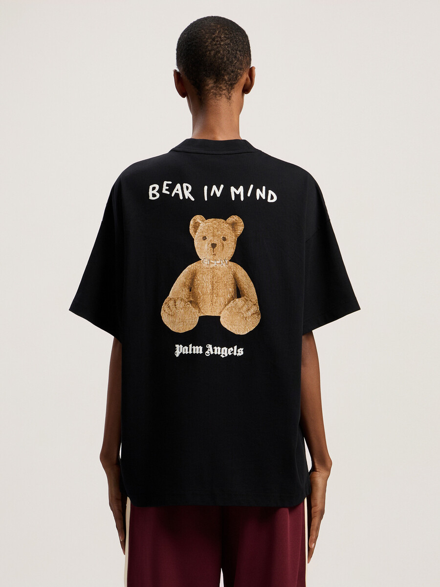 beachten sie dass das t-shirt locker sitzt.