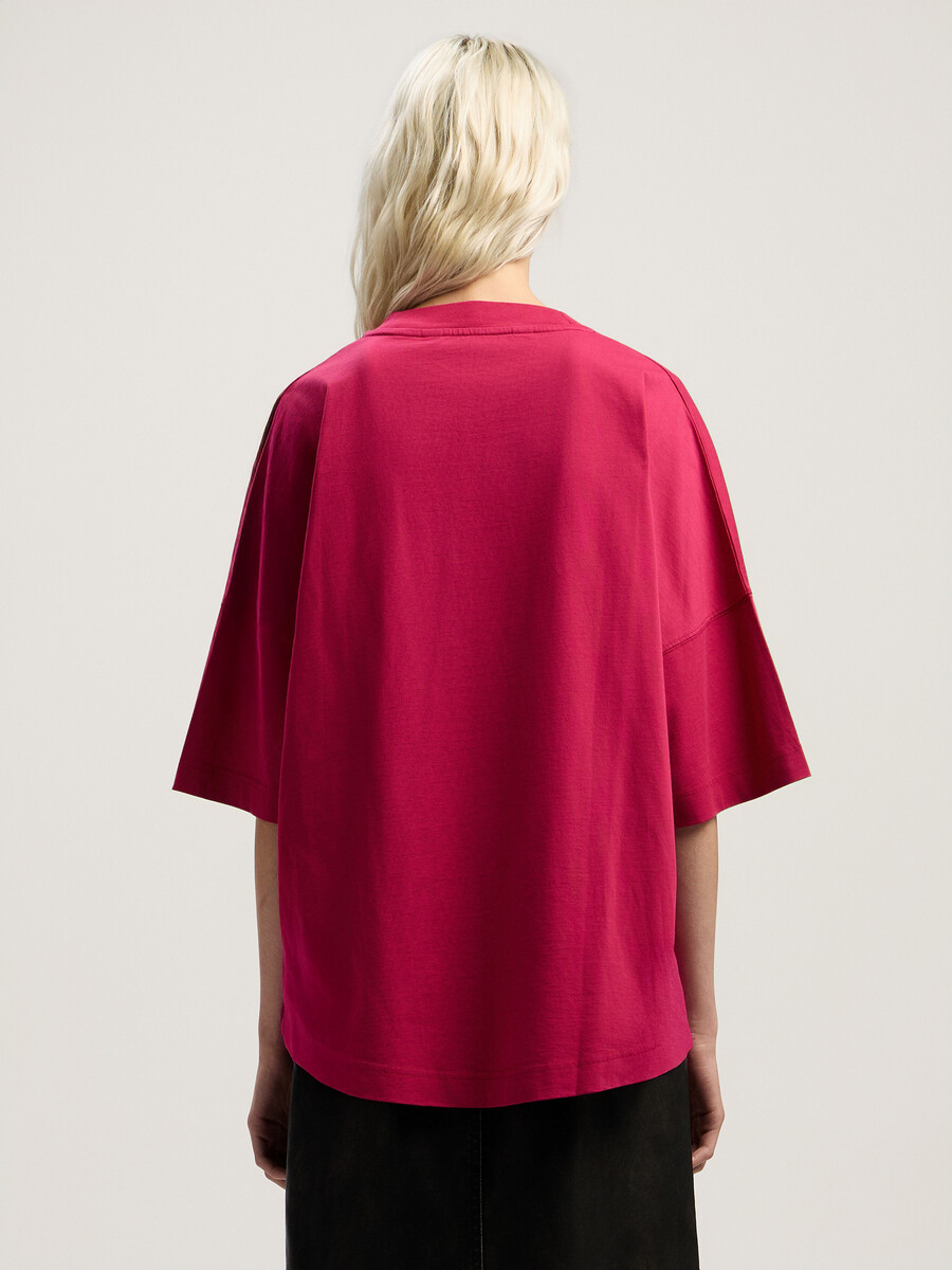gebogenes logo-over-t-shirt