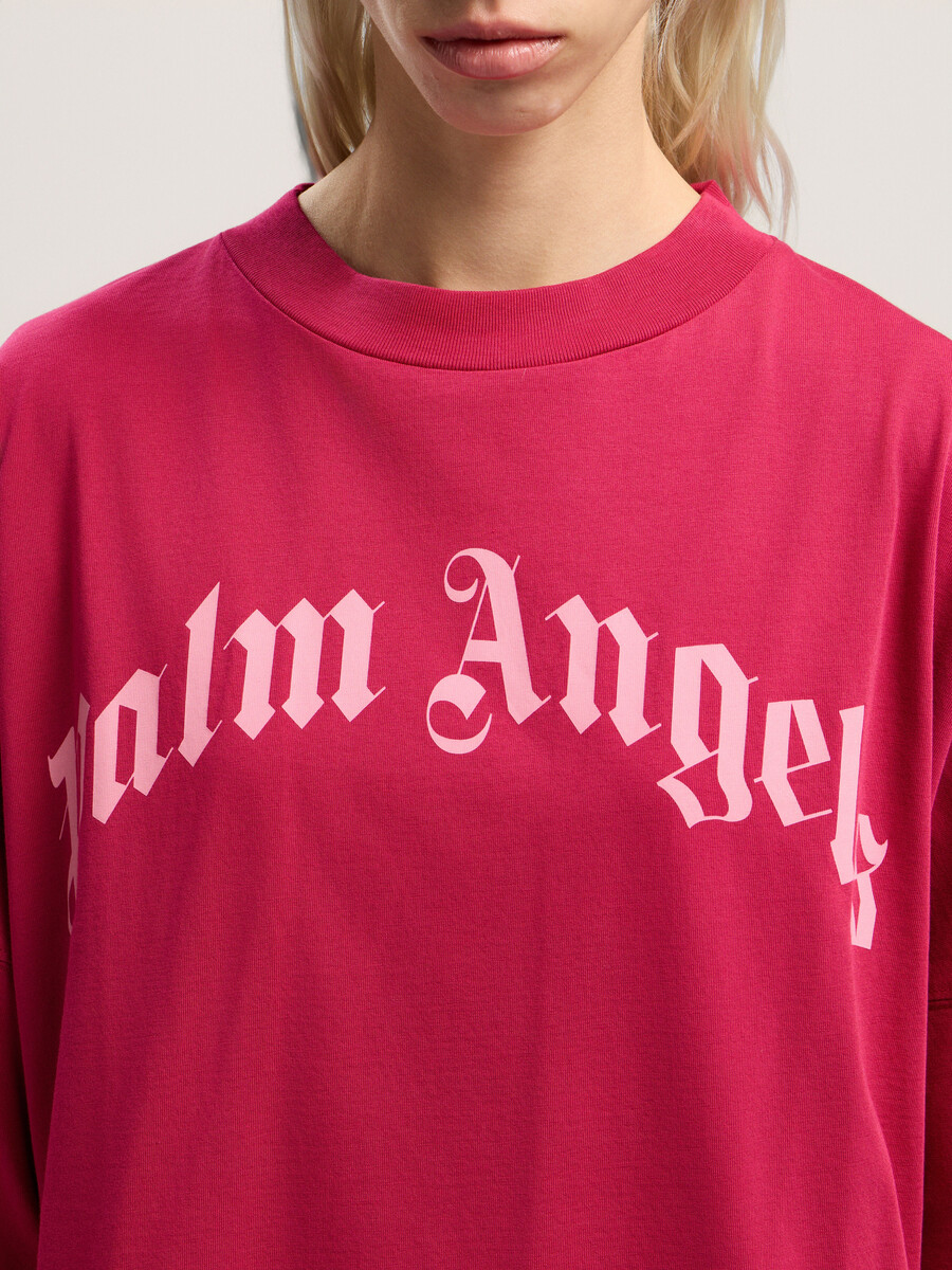 gebogenes logo-over-t-shirt