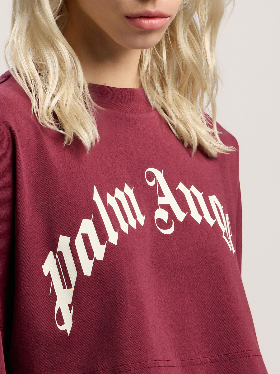 crop-top mit geschwungenem logo