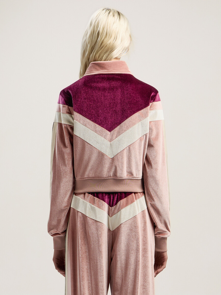 trainingsjacke aus farblich abgesetztem chenille