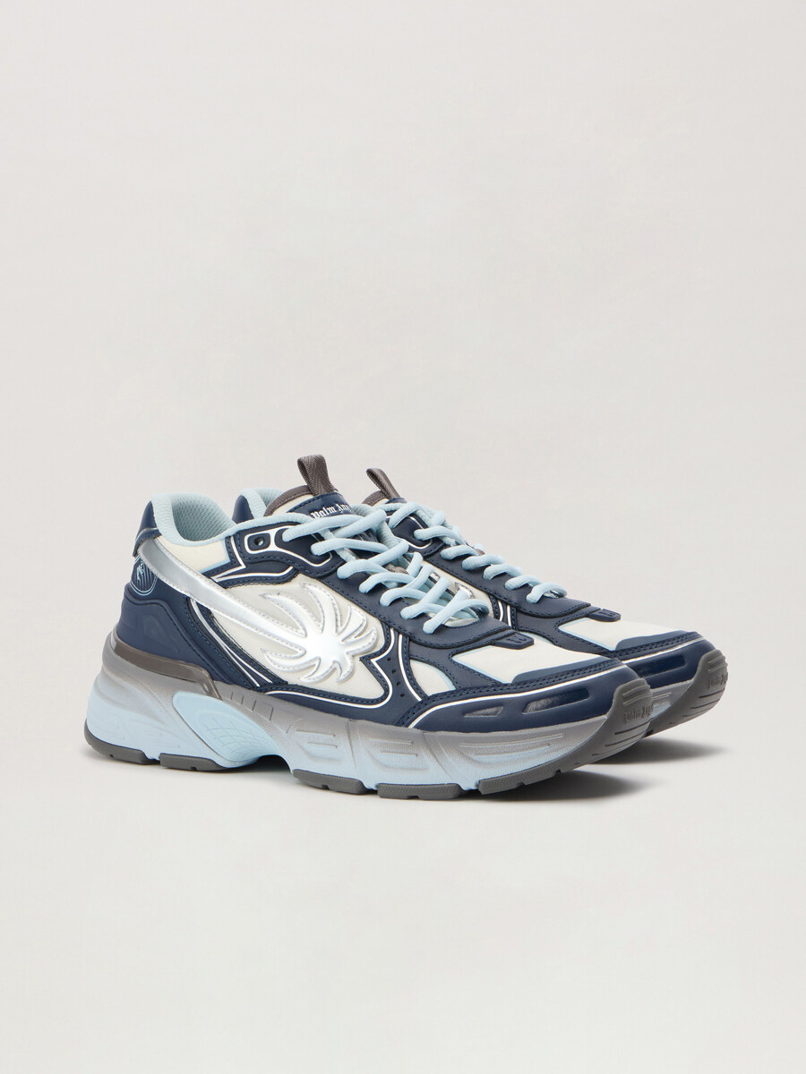 pa 4 sneakers