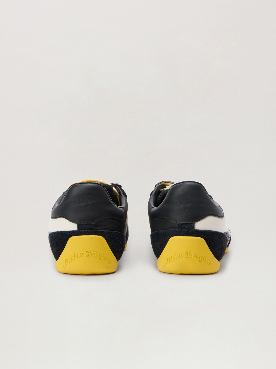 pa 5 sneakers
