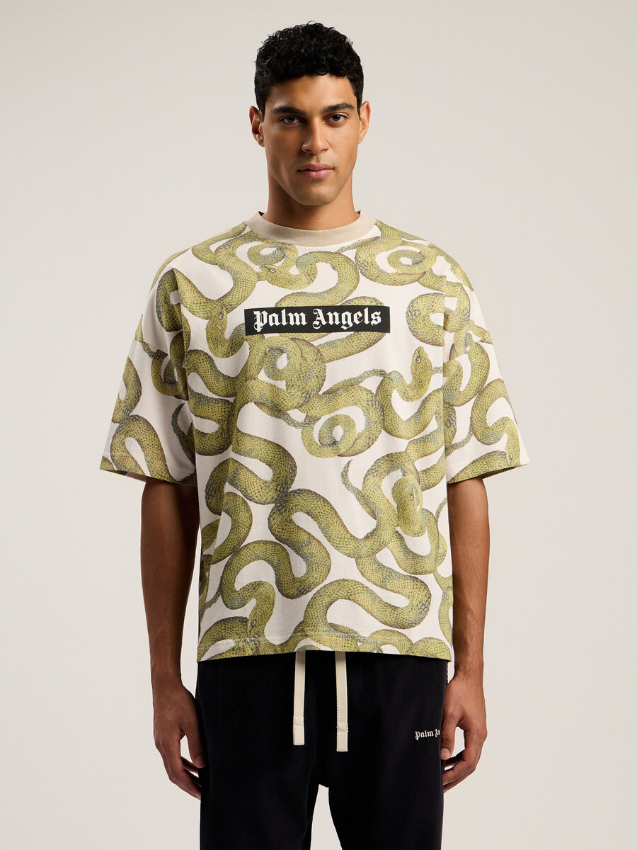 locker geschnittenes t-shirt mit schlangenmuster