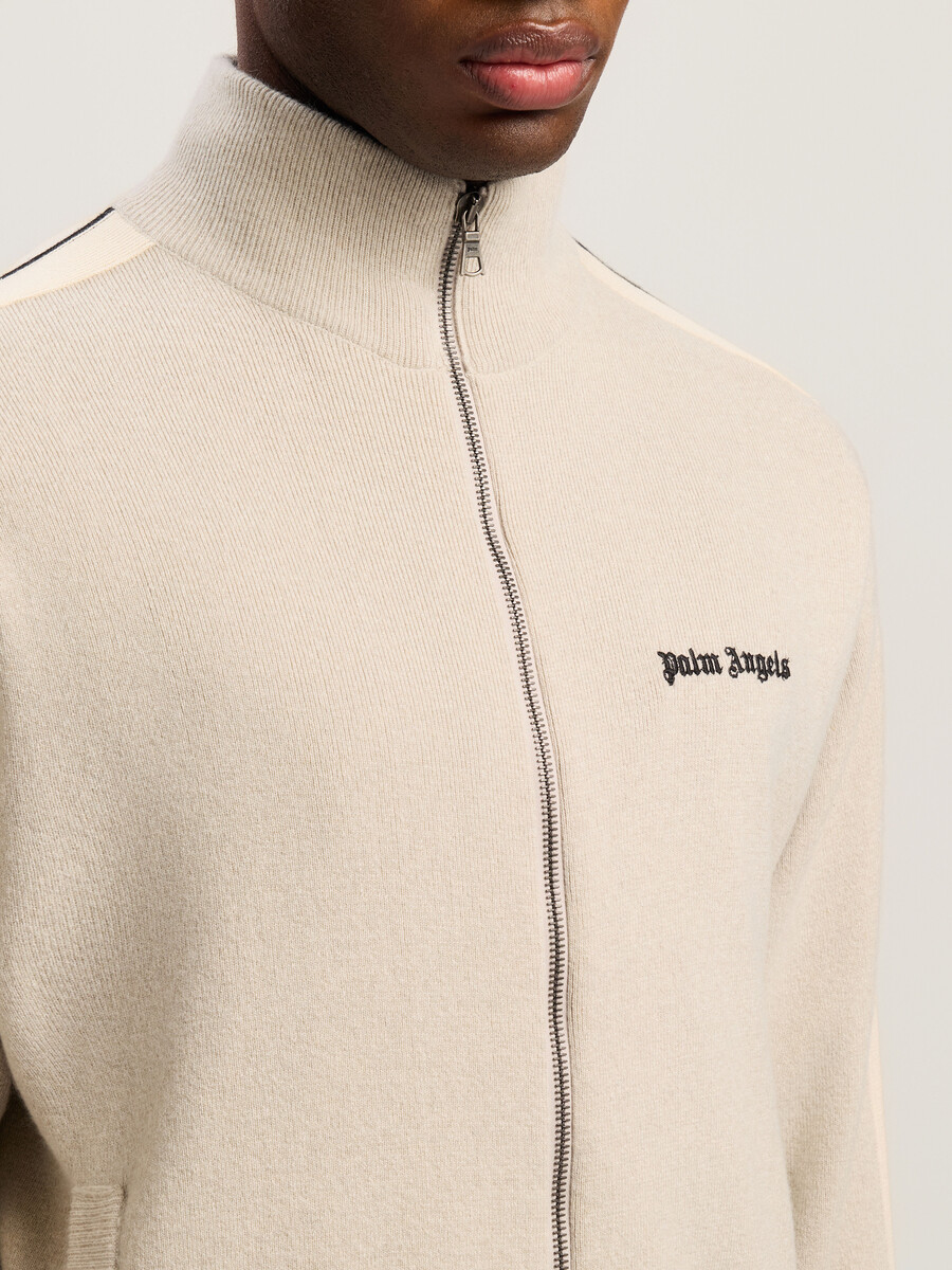 klassische strick-trainingsjacke mit logo