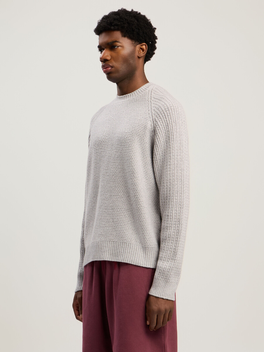 gebogener logo-ripppullover