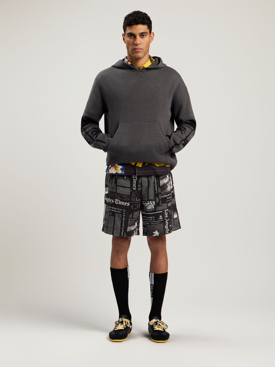 strickhoodie mit rückenmotiv