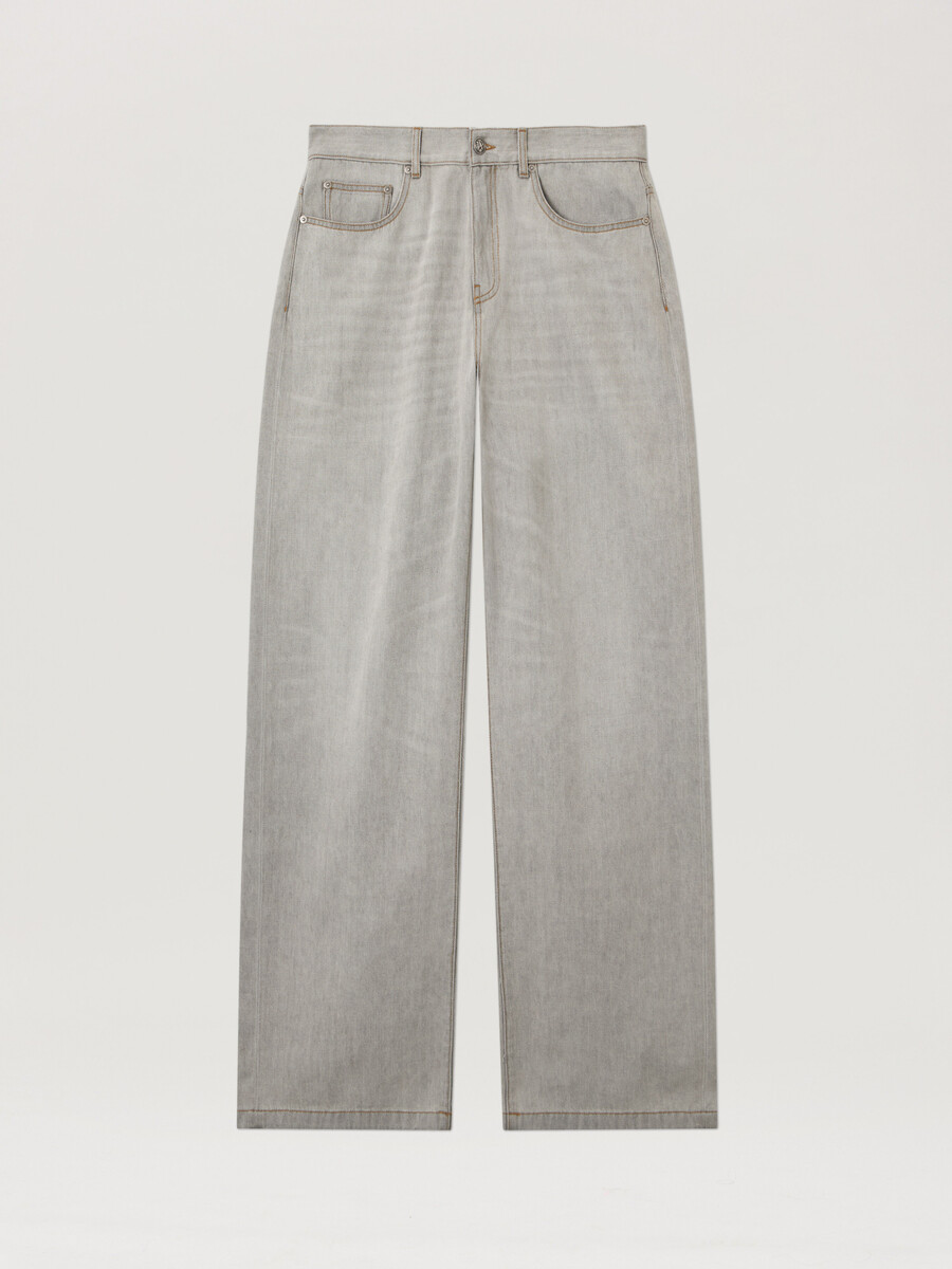 lockere jeans mit geschwungenem logo