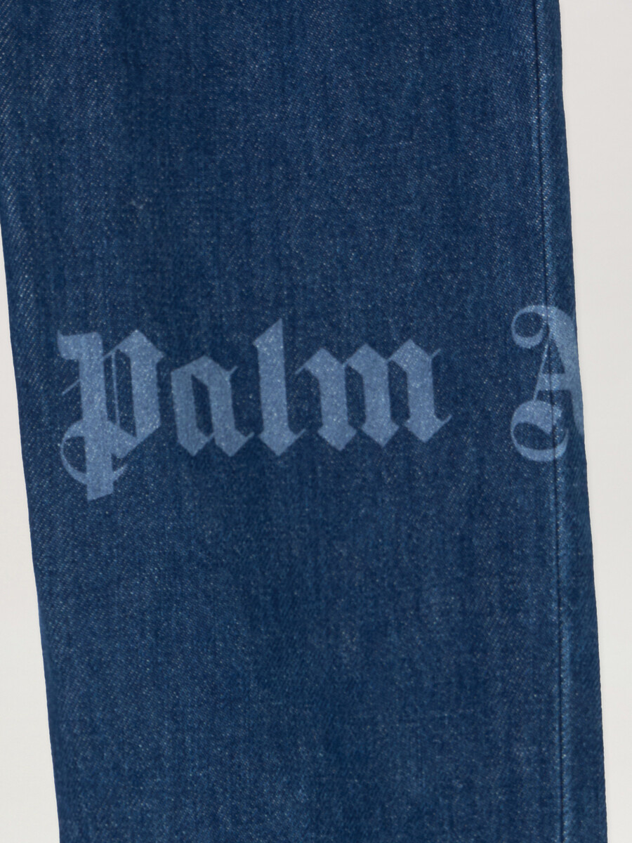 klassische jeans mit logo